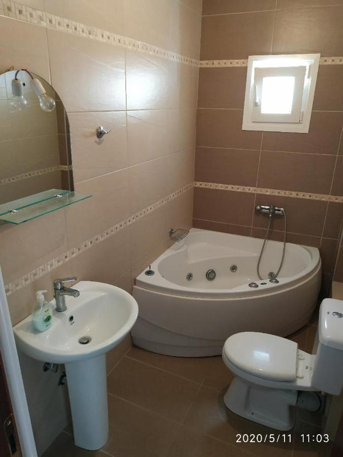 Apartamento Peramos Luxury Néa Péramos Exterior foto